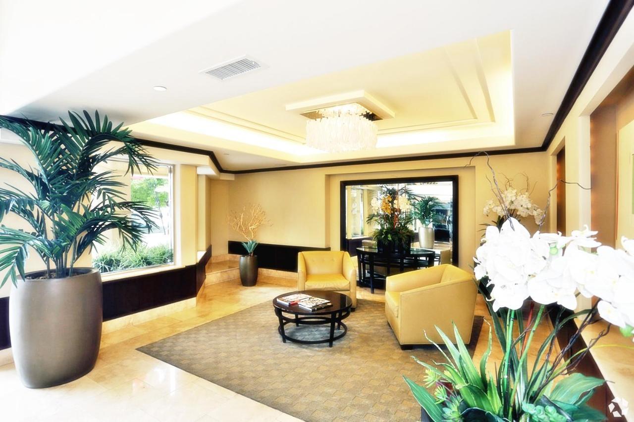 Executive In Westwood Near Beverly Hills * Los Angeles